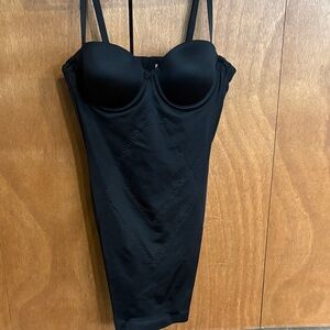 Victoria's Secret Black cupped shaping slip